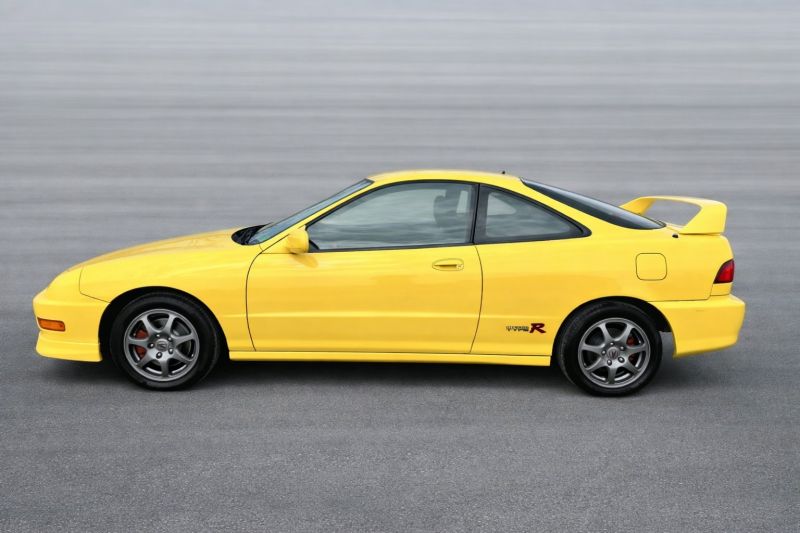 2001 Acura 2001 Acura Integra Type R — photo 1 of 2