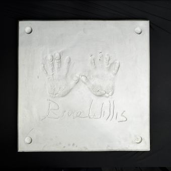 Bruce Willis Planet Hollywood Signed Plaster Handprints